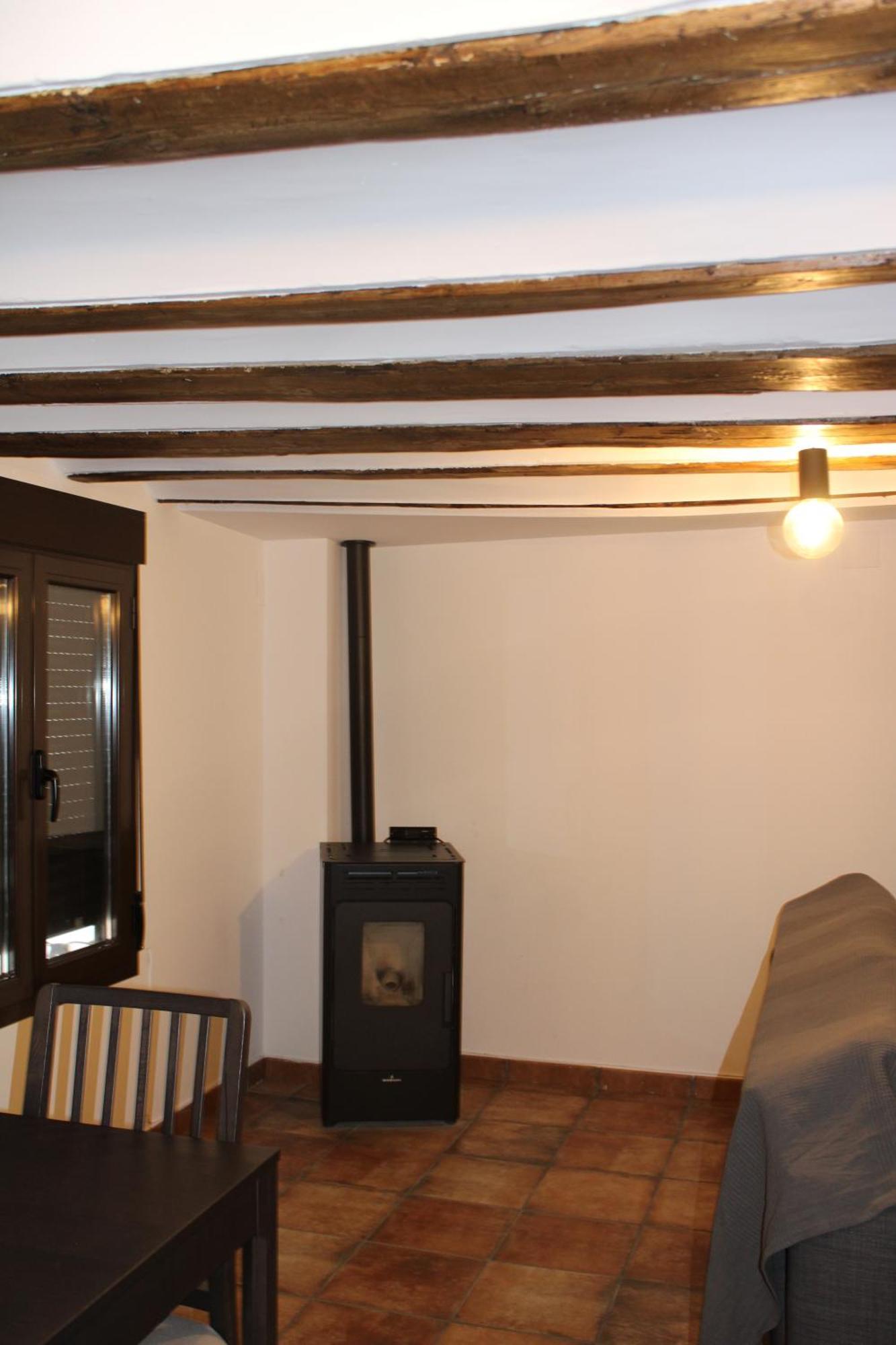 Apartamentos Patas Y Patetas Tragacete Ngoại thất bức ảnh